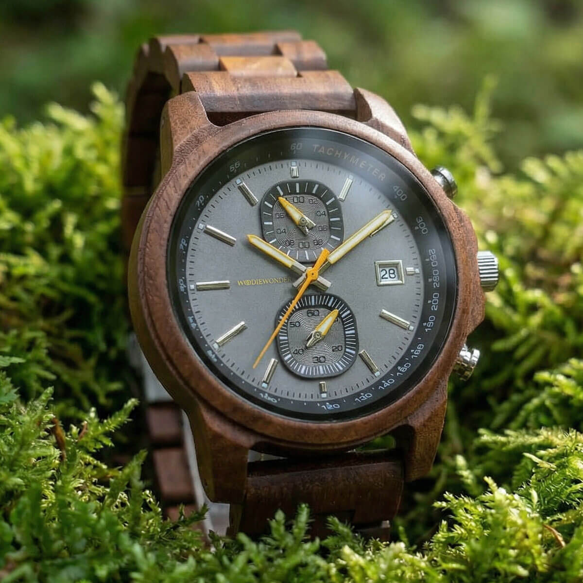 proton-walnut1 Zegarek dreniwany z orzecha męski